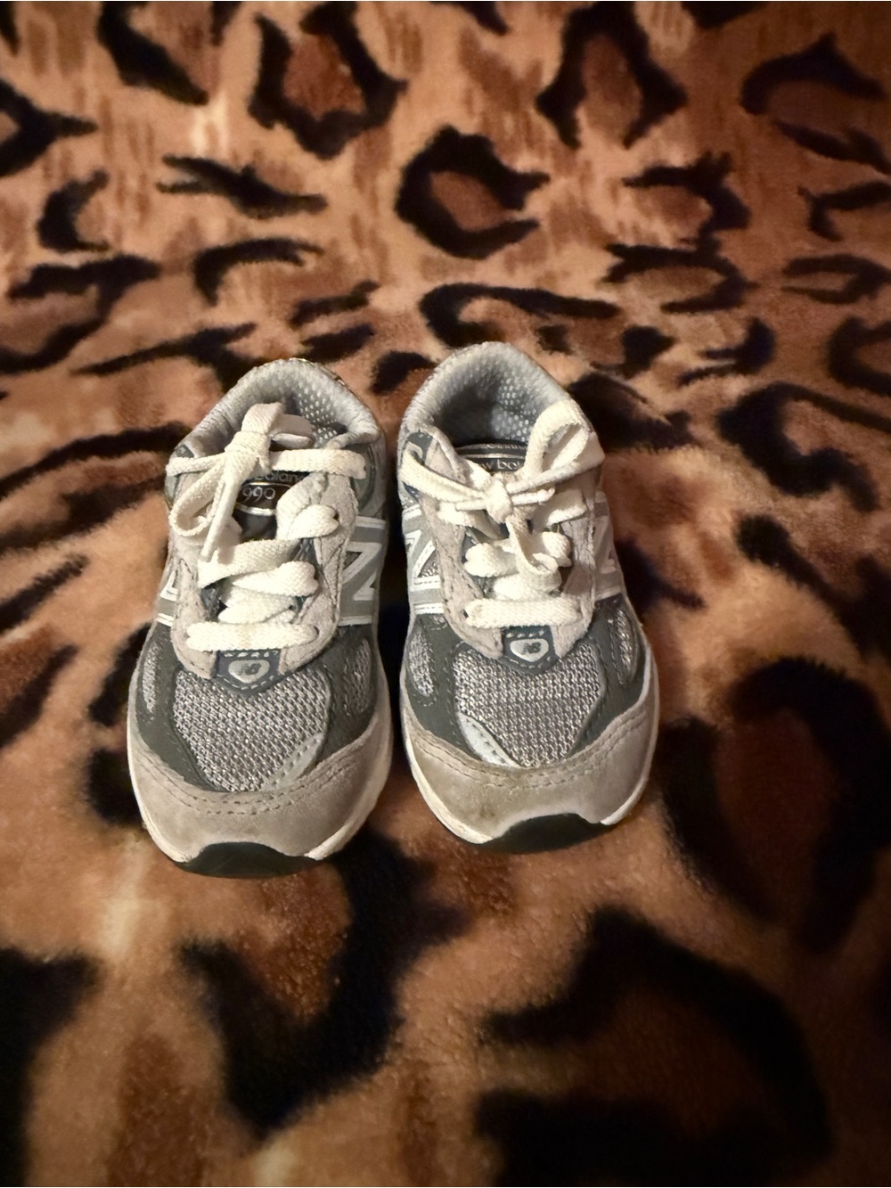 New Balance 990 Kids Gray and White Sneakers